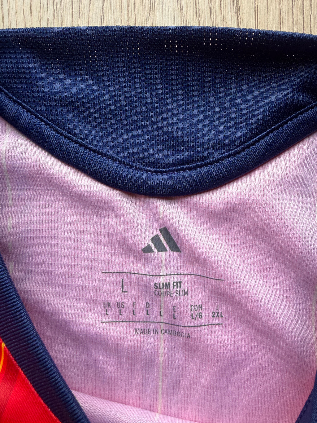 ADIDAS SPANIEN HEIMTRIKOT WM26 NEU